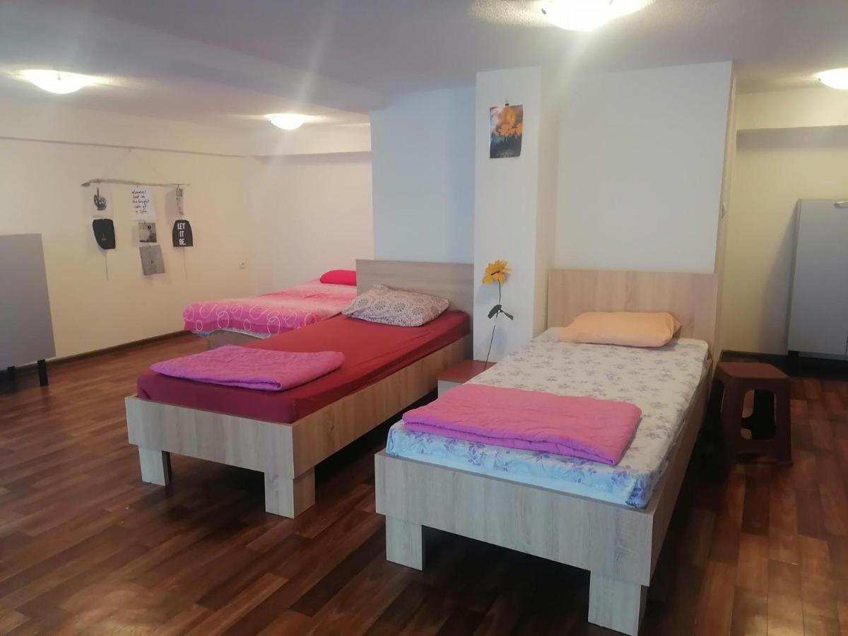 Blue Lake Hostel Ohrid Extérieur photo