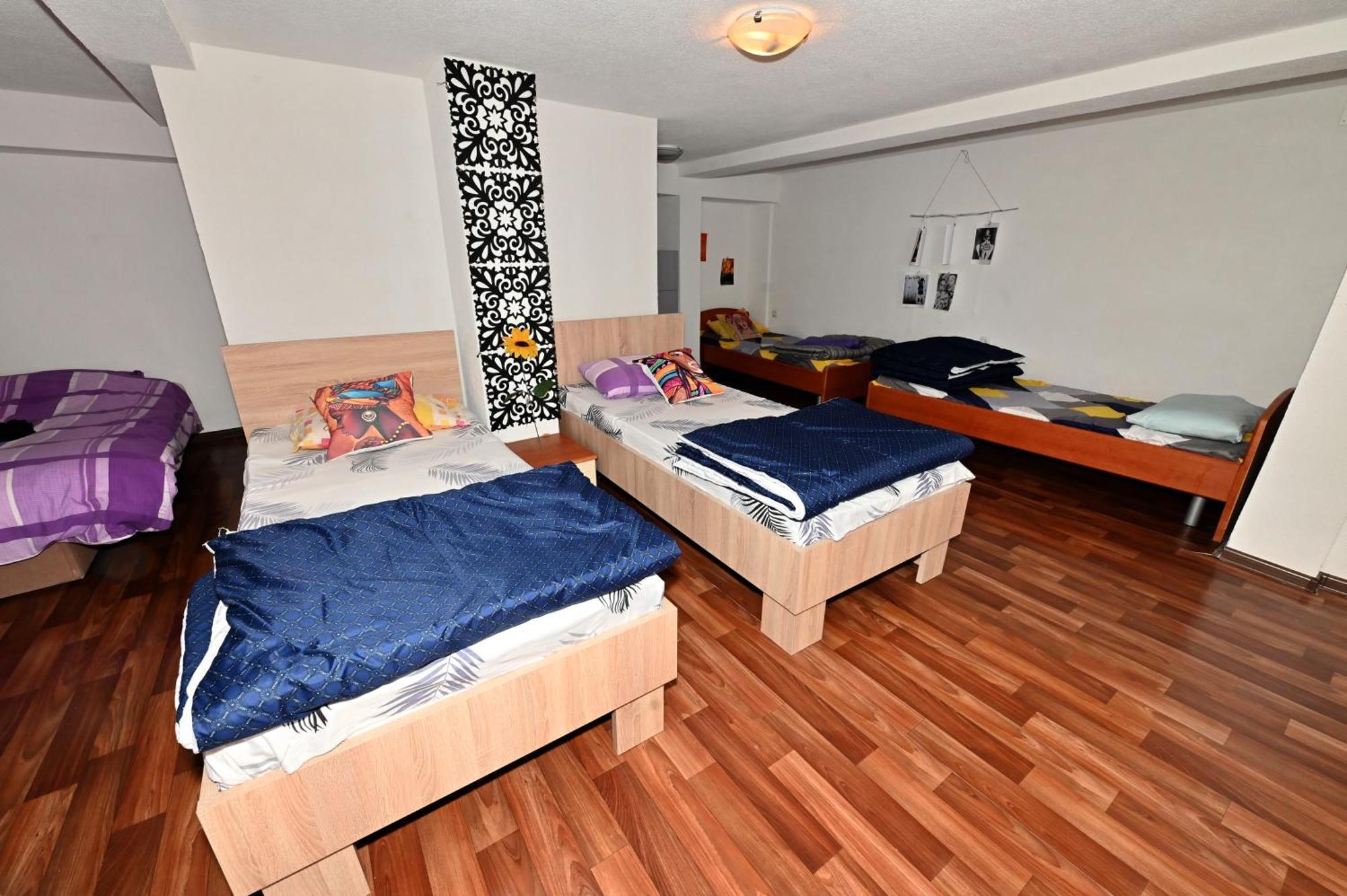 Blue Lake Hostel Ohrid Extérieur photo