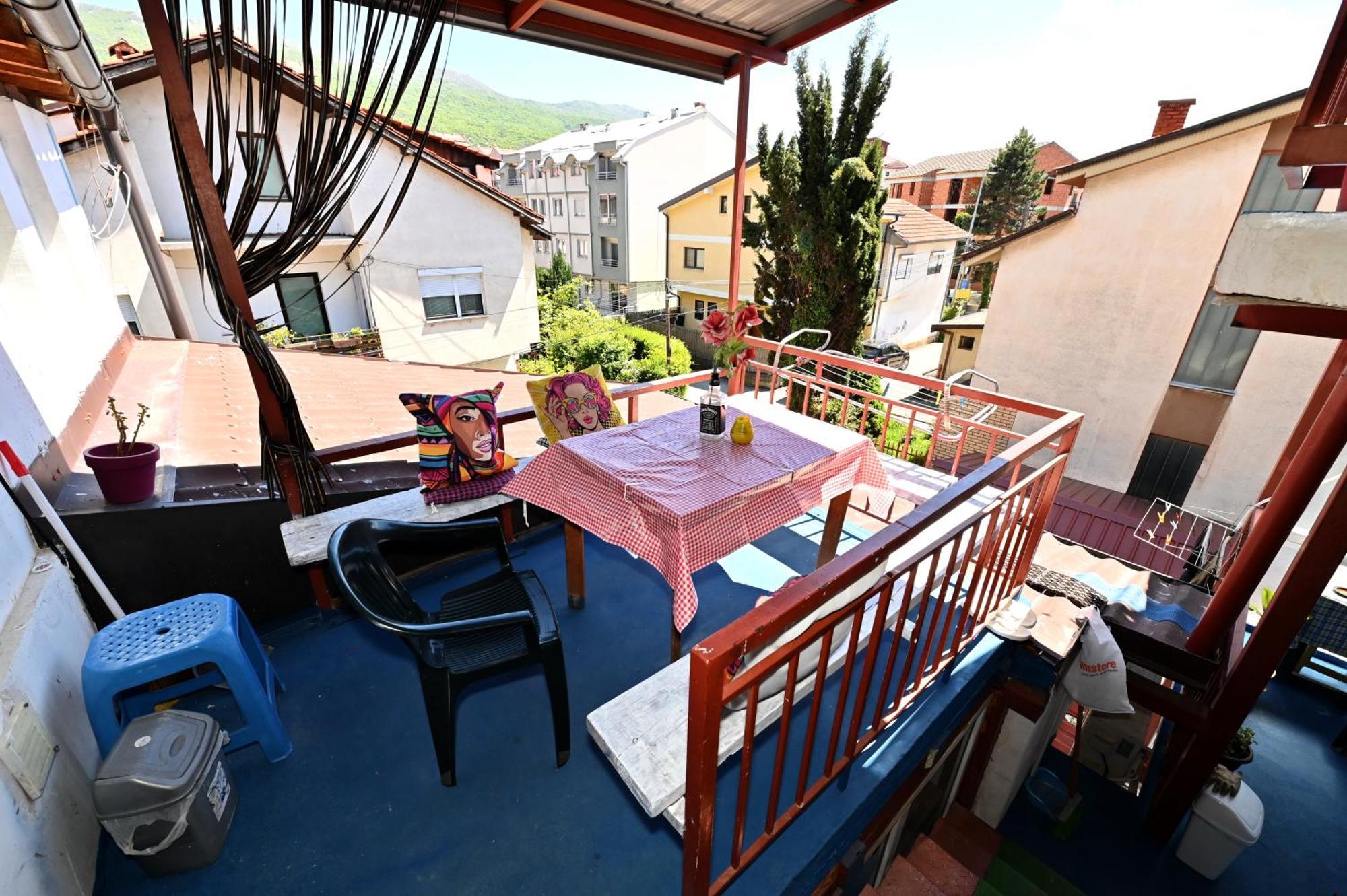 Blue Lake Hostel Ohrid Extérieur photo